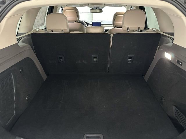 Used 2020 Lincoln Corsair FWD w/ Equipment Group 101A image 16