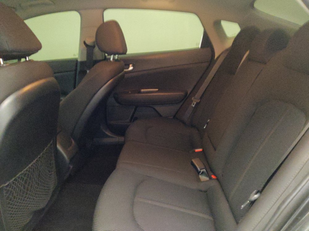 Used 2020 Kia Optima LX FWD image 18