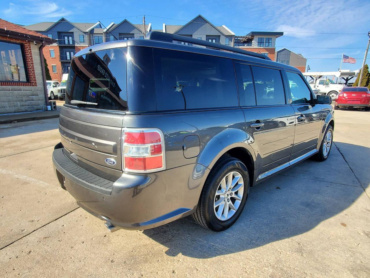 Used 2016 Ford Flex SE image 6
