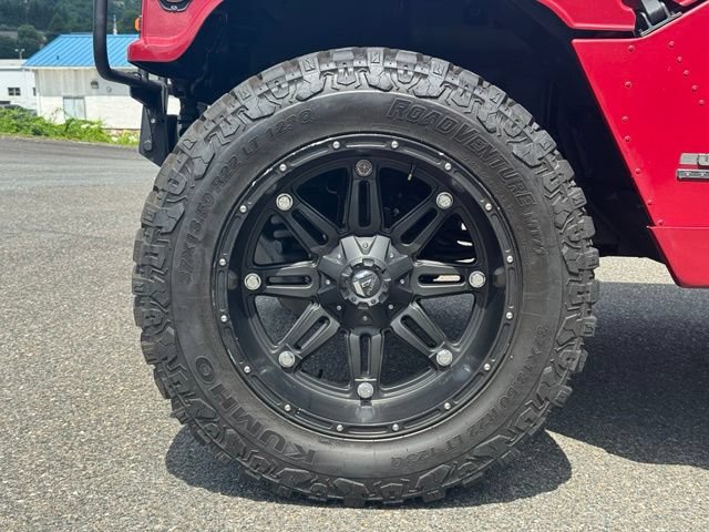 Used 2001 HUMMER H1 4-Door Open Top AWD/4WD image 9