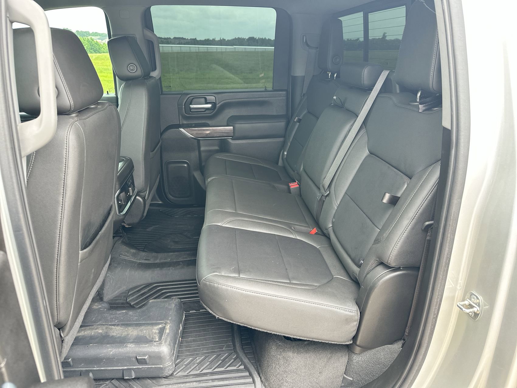 Used 2023 Chevrolet Silverado 2500 LTZ w/ LTZ Premium Package AWD/4WD image 23