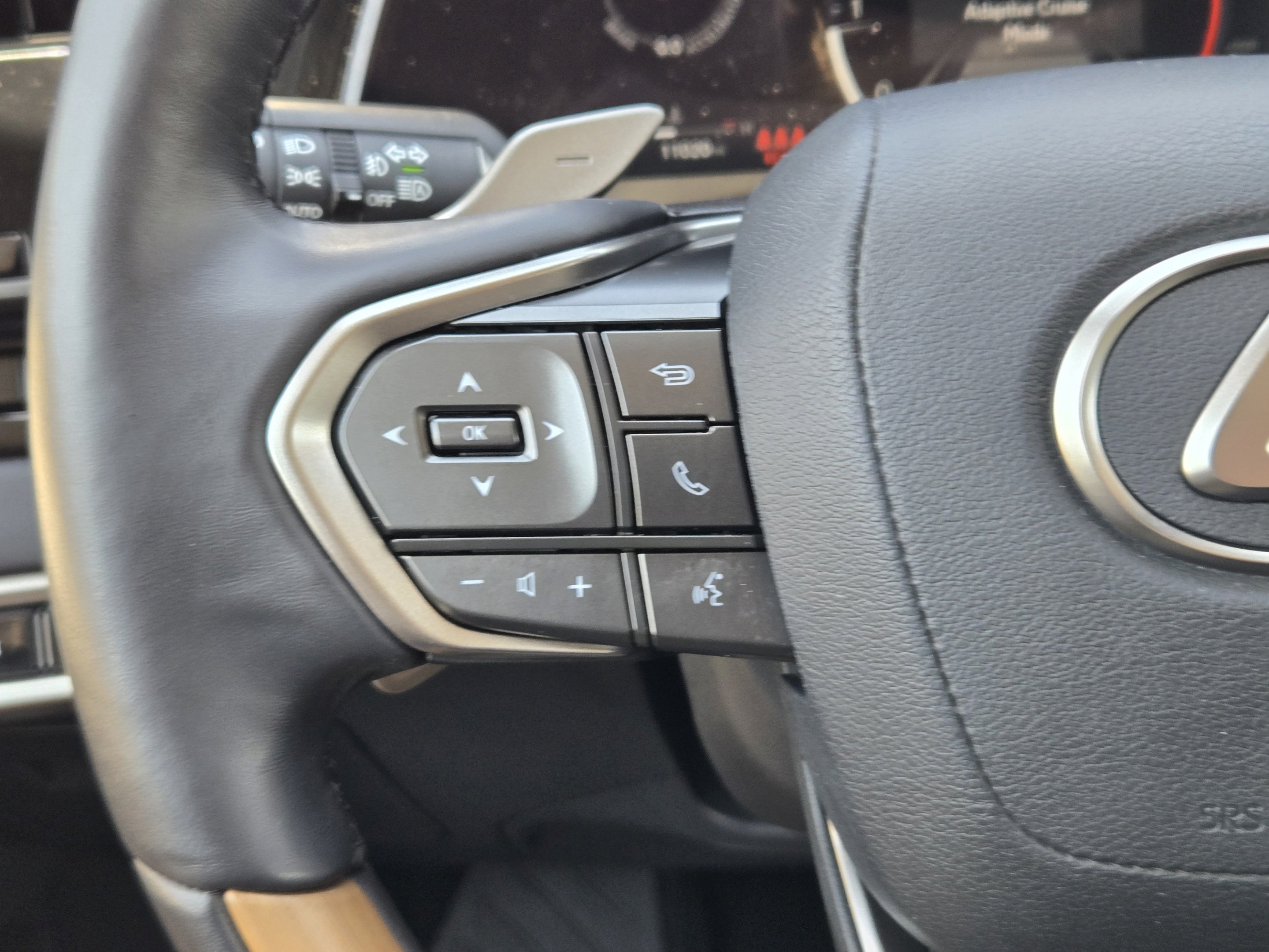 Certified 2025 Lexus RX 350 Premium Plus w/ Accessory Package (Z1) FWD image 23
