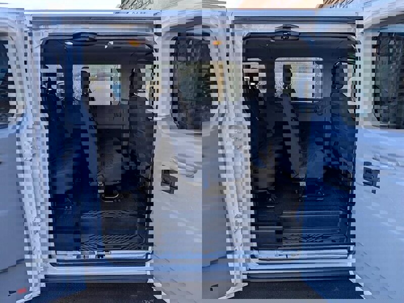 Used 2019 Ford Transit 150 XL image 25