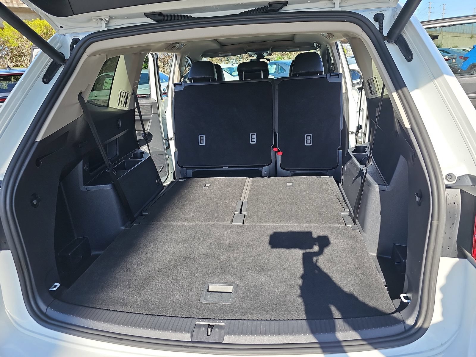 Used 2020 Volkswagen Atlas SEL FWD image 14
