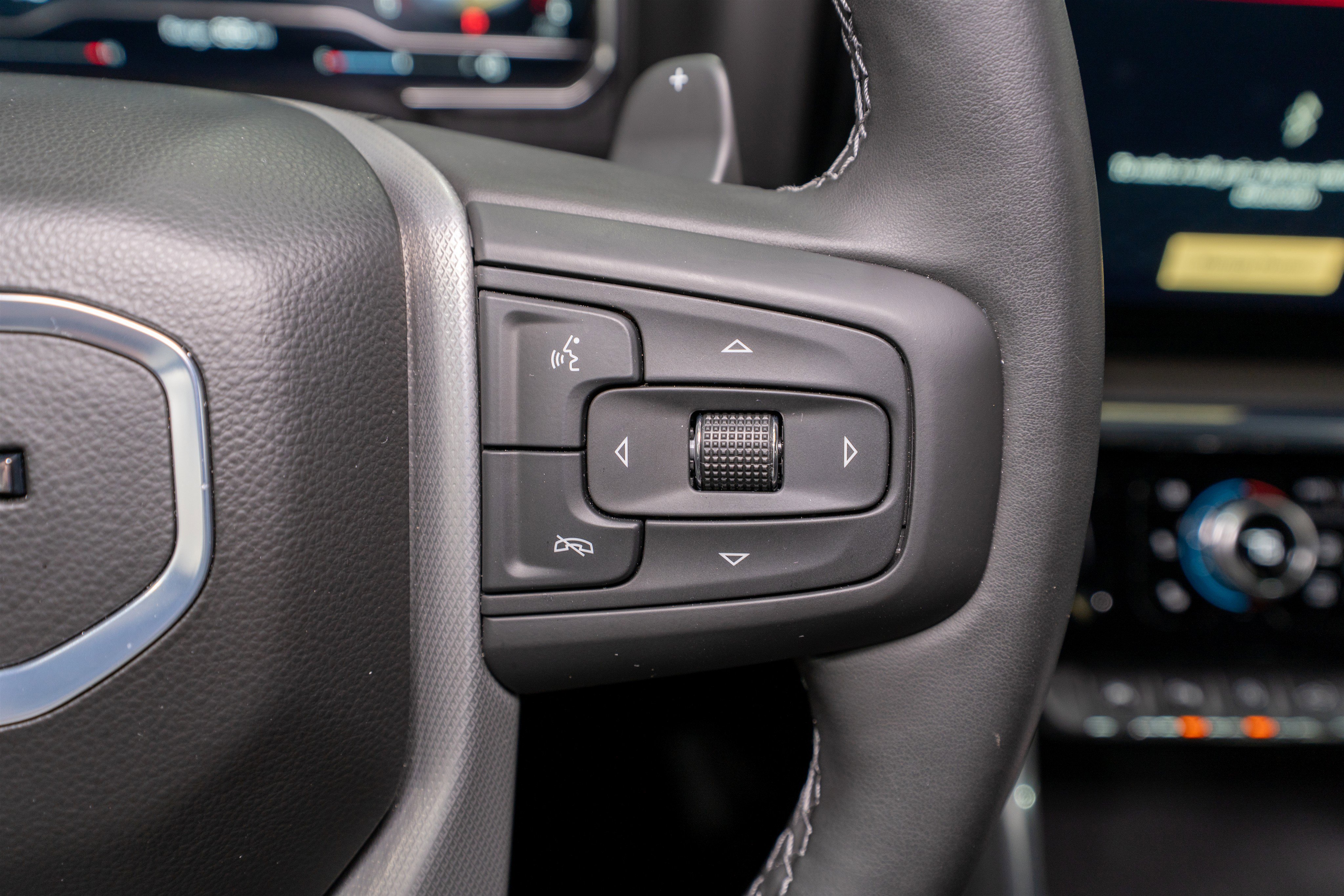 Used 2025 GMC Sierra 1500 Denali w/ Technology Package image 32