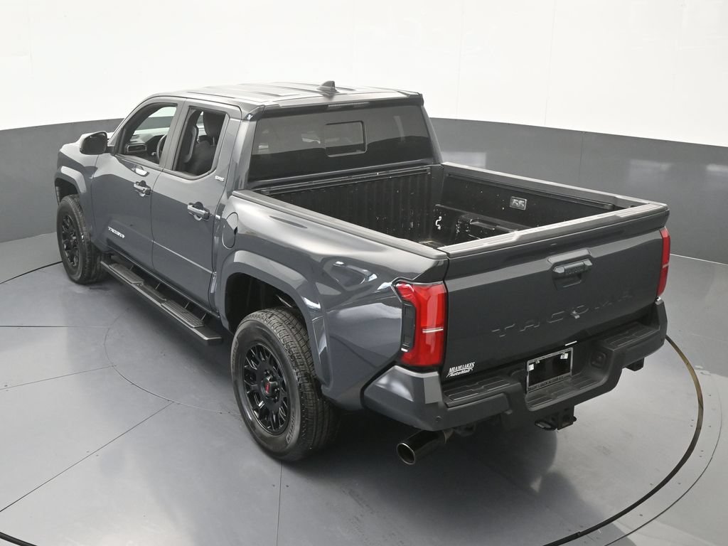 Used 2024 Toyota Tacoma SR5 w/ SR5 Upgrade Package RWD image 51