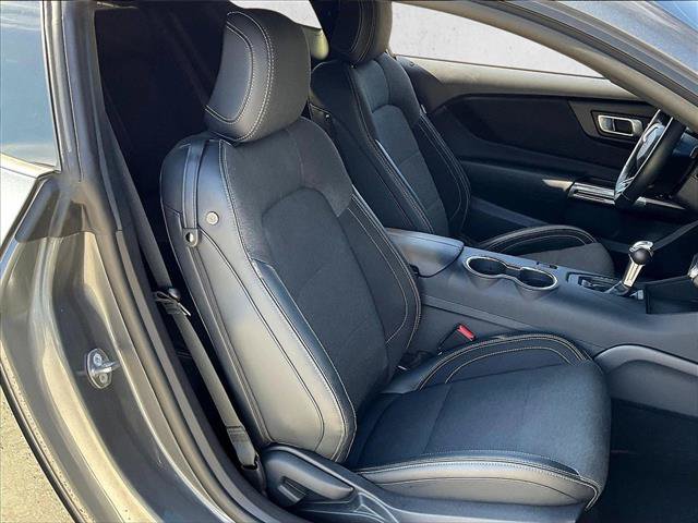 Used 2025 Ford Mustang Coupe RWD image 9