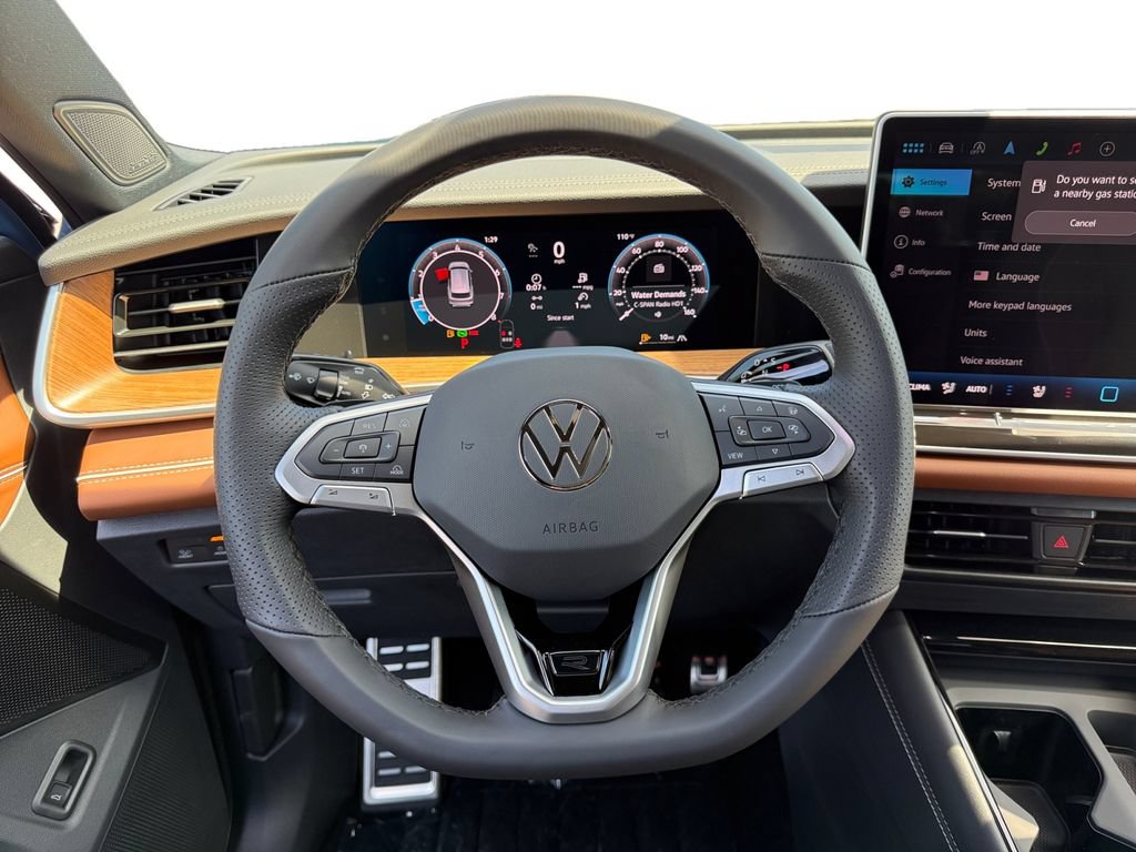 New 2026 Volkswagen Tiguan SEL R-Line AWD/4WD image 12