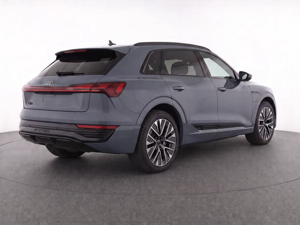 Used 2024 Audi Q8 e-tron Prestige w/ Prestige Package AWD/4WD image 8