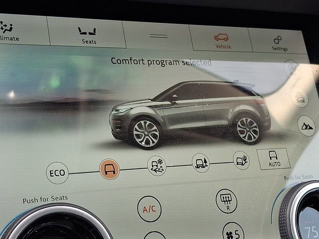 Used 2020 Land Rover Range Rover Evoque SE image 25