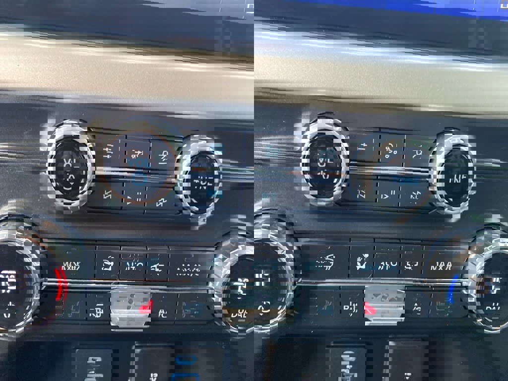 Used 2021 Ford F150 XLT w/ Equipment Group 302A High image 15