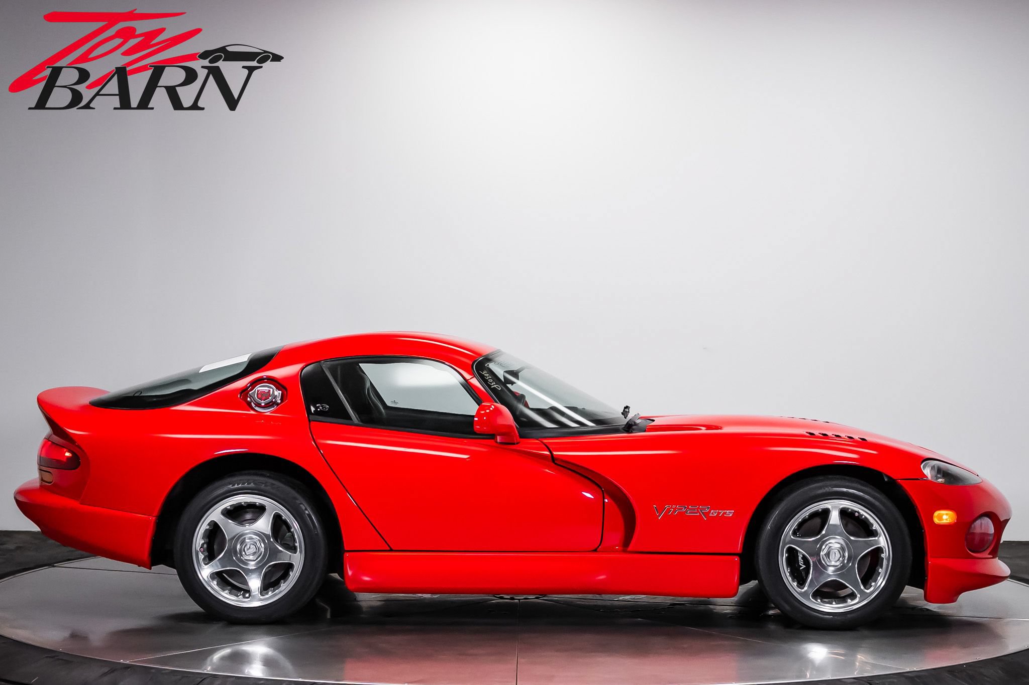 Used 1998 Dodge Viper GTS RWD image 6