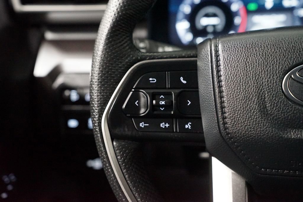 Used 2024 Toyota Tacoma TRD Sport image 15