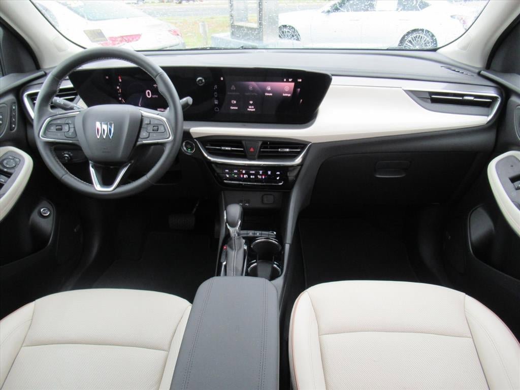 Used 2024 Buick Encore GX Avenir w/ Avenir Technology Package FWD image 12