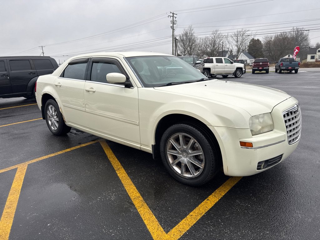Used 2007 Chrysler 300 Touring L w/ Luxury Group AWD/4WD image 4