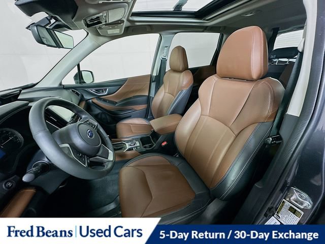 Used 2022 Subaru Forester Touring image 23