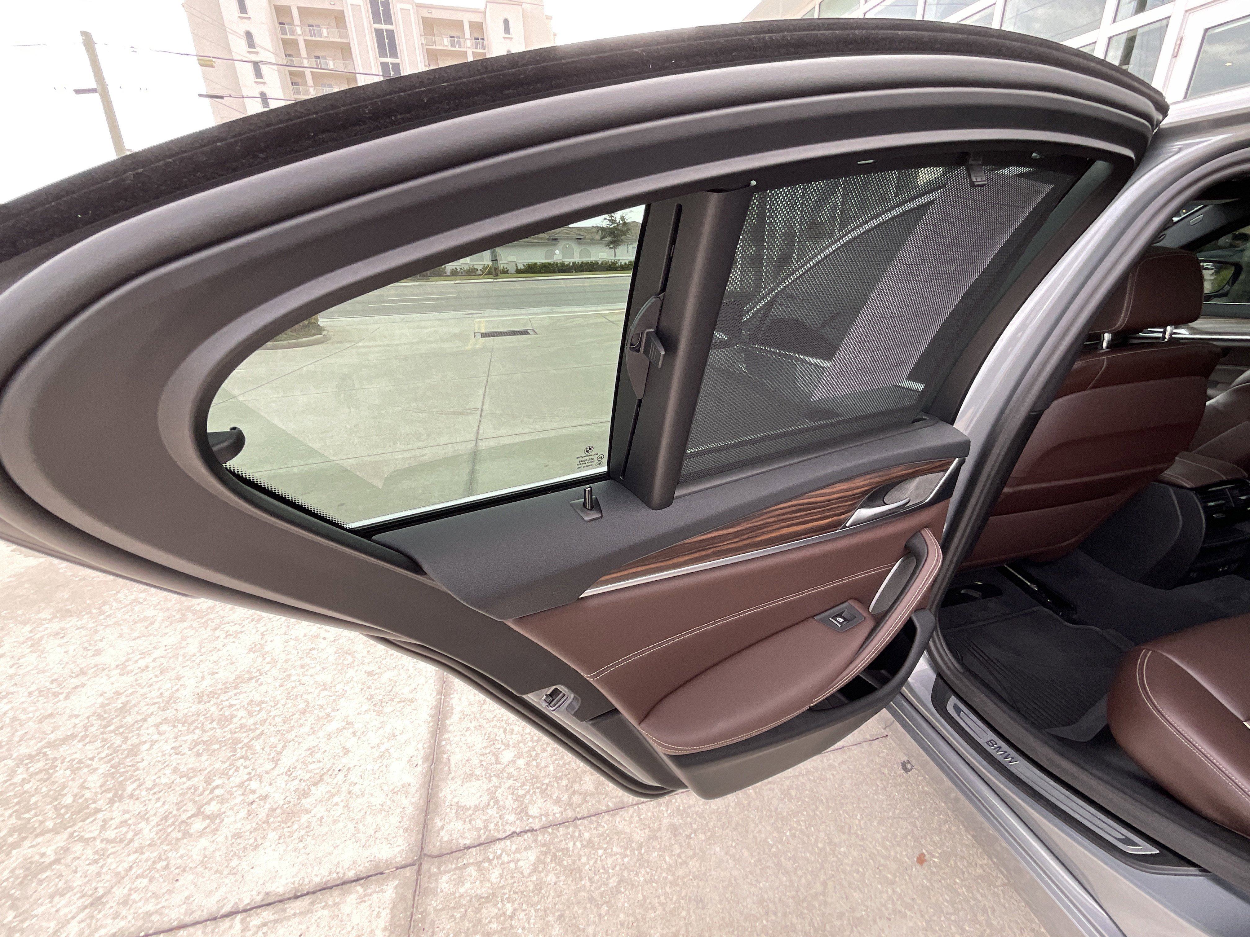 Certified 2023 BMW 540i w/ Executive Package image 22