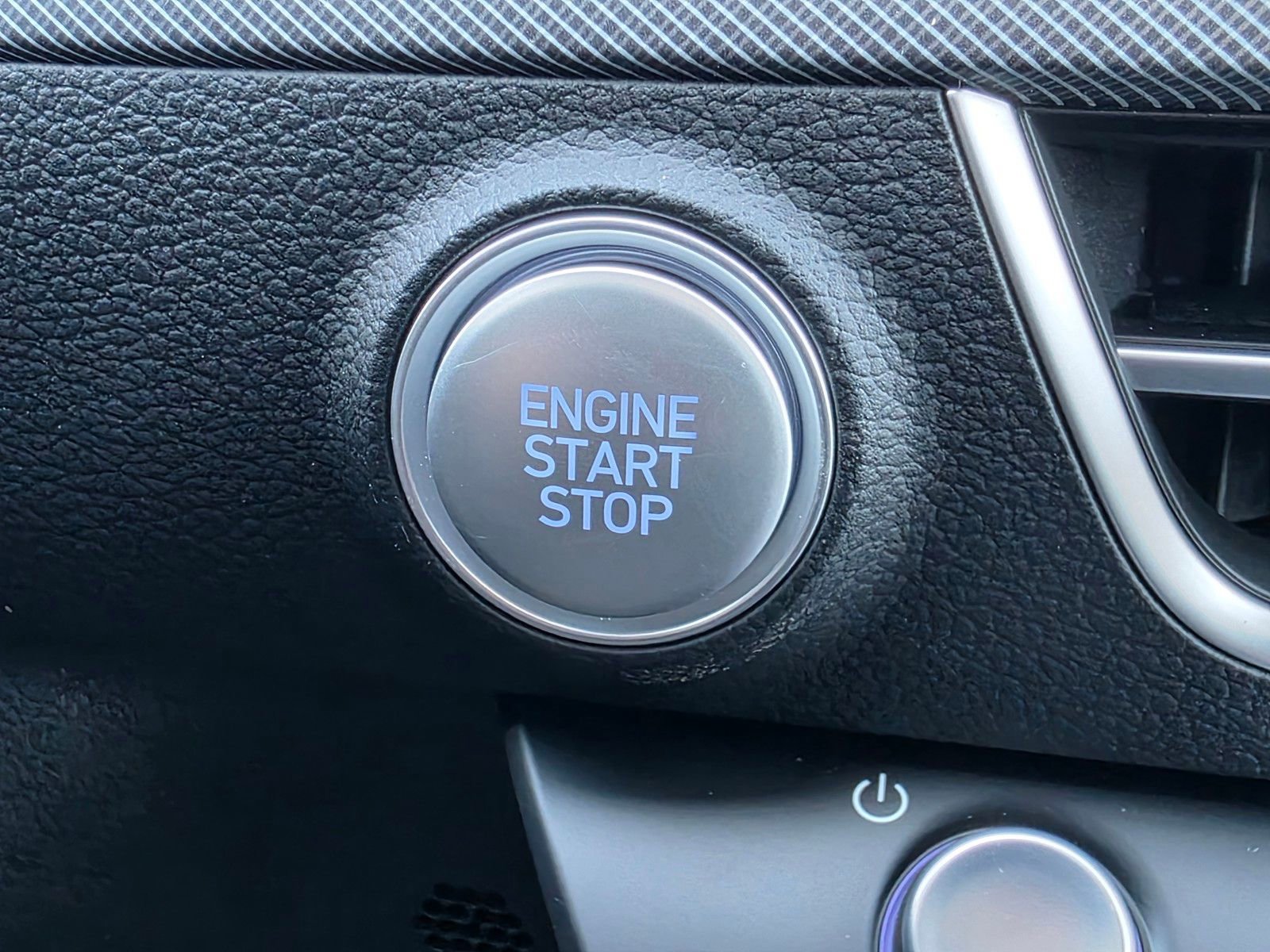 New 2025 Hyundai Sonata SE FWD image 21