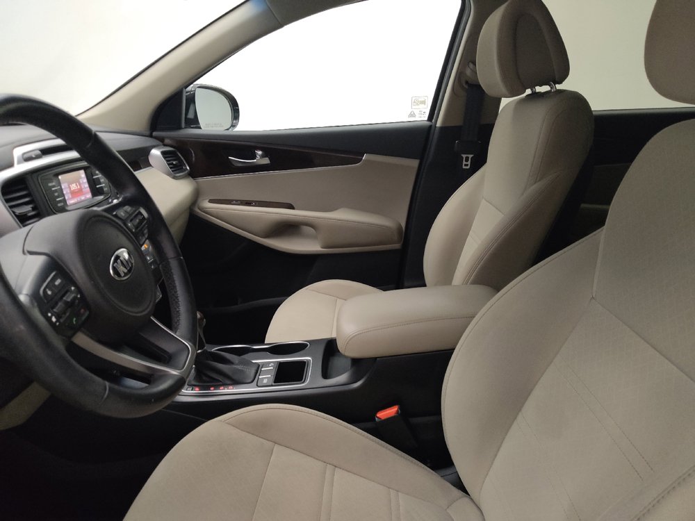 Used 2016 Kia Sorento FWD w/ LX Convenience Package image 17