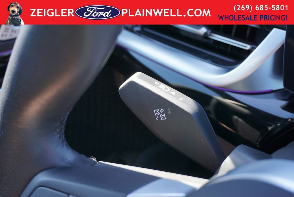 Used 2025 BMW X1 xDrive28i w/ Convenience Package image 29