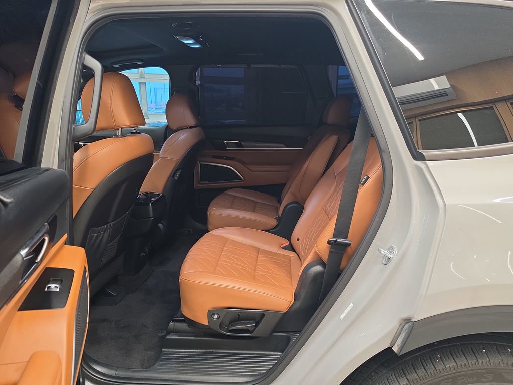 Certified 2024 Kia Telluride EX X-Line AWD/4WD image 36