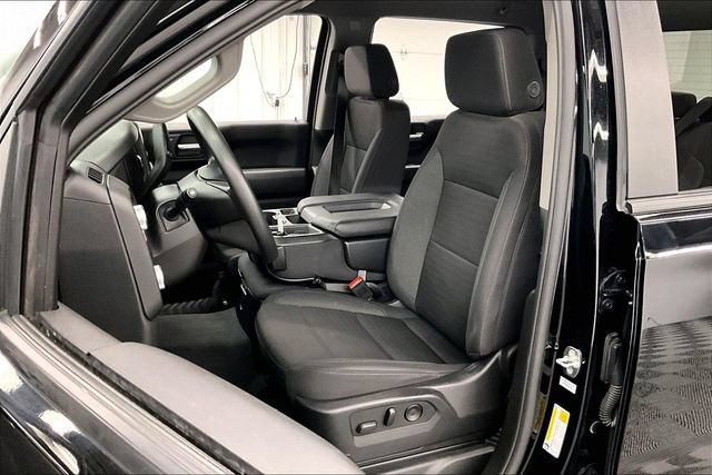 Used 2024 GMC Sierra 1500 Pro w/ Graphite Edition AWD/4WD image 23