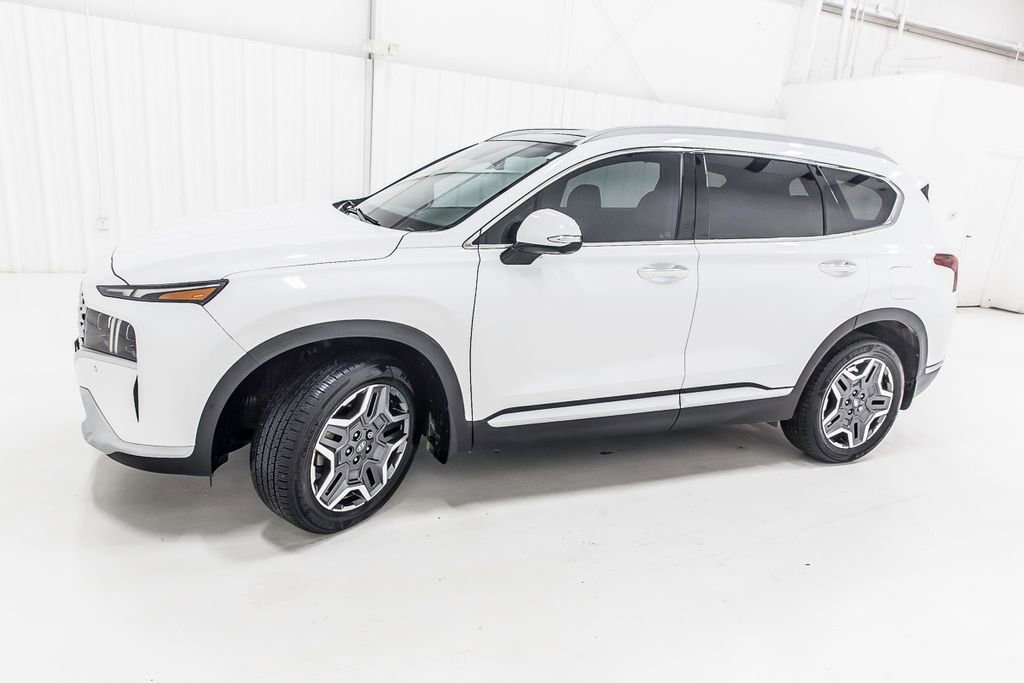 Used 2022 Hyundai Santa Fe Limited FWD image 3
