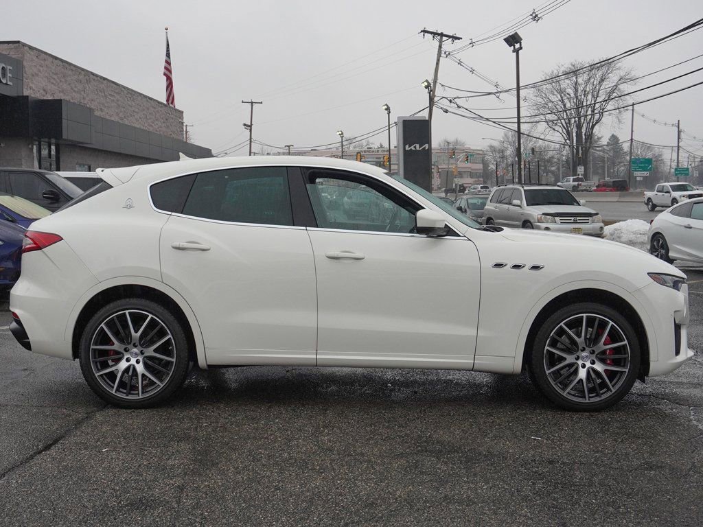 Used 2019 Maserati Levante GTS AWD/4WD image 19