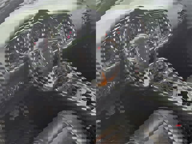 Used 2018 Dodge Challenger GT w/ Driver Convenience Group image 10