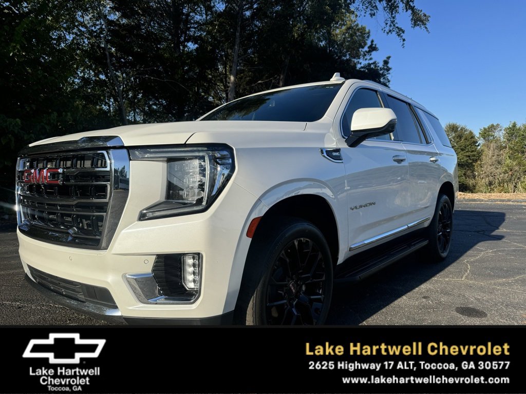 Used 2023 GMC Yukon SLT w/ SLT Premium Package