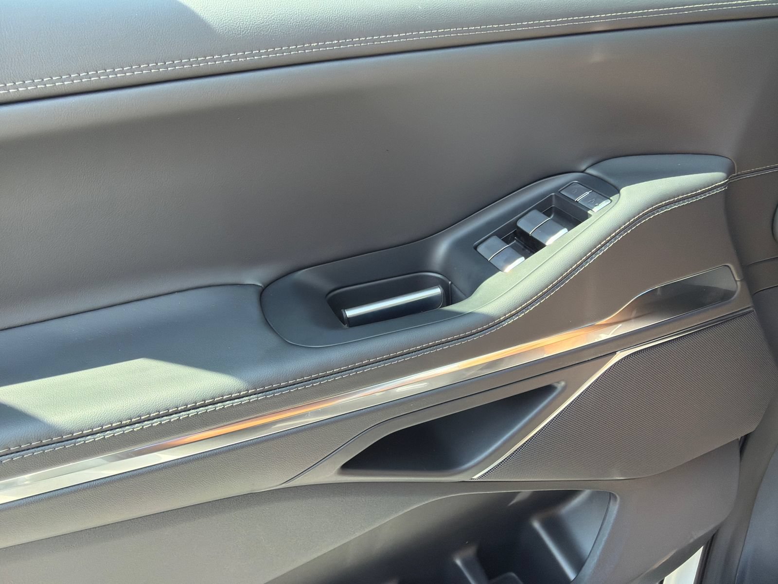 New 2027 Lincoln Navigator L Premier AWD/4WD image 34