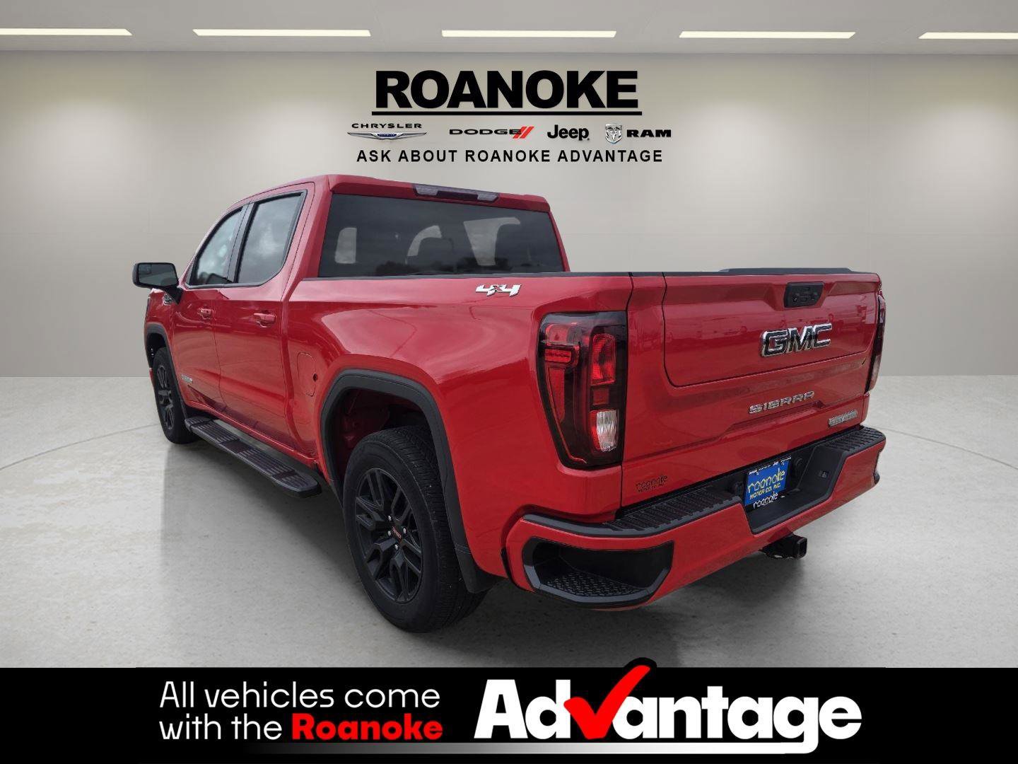 Used 2022 GMC Sierra 1500 Elevation w/ LPO, Elevation Black Package image 7