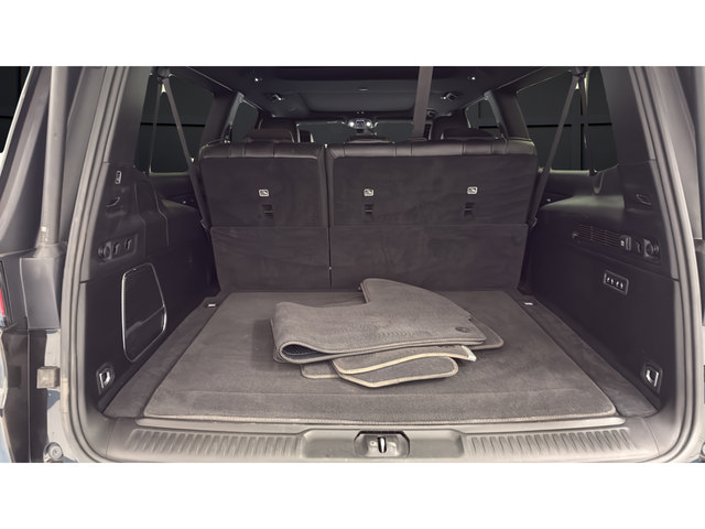 Used 2023 Jeep Wagoneer L Series III w/ Premium Group I AWD/4WD image 26