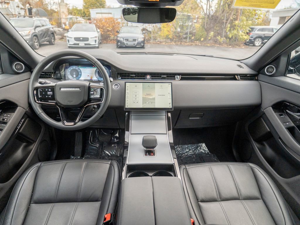 Certified 2024 Land Rover Range Rover Evoque S image 18
