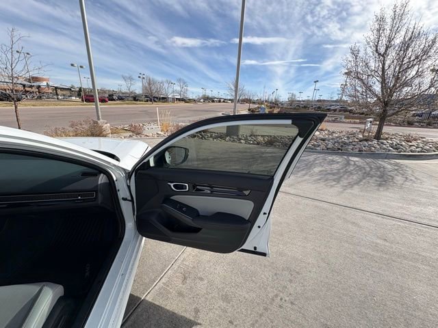 Used 2025 Honda Civic Sport image 27