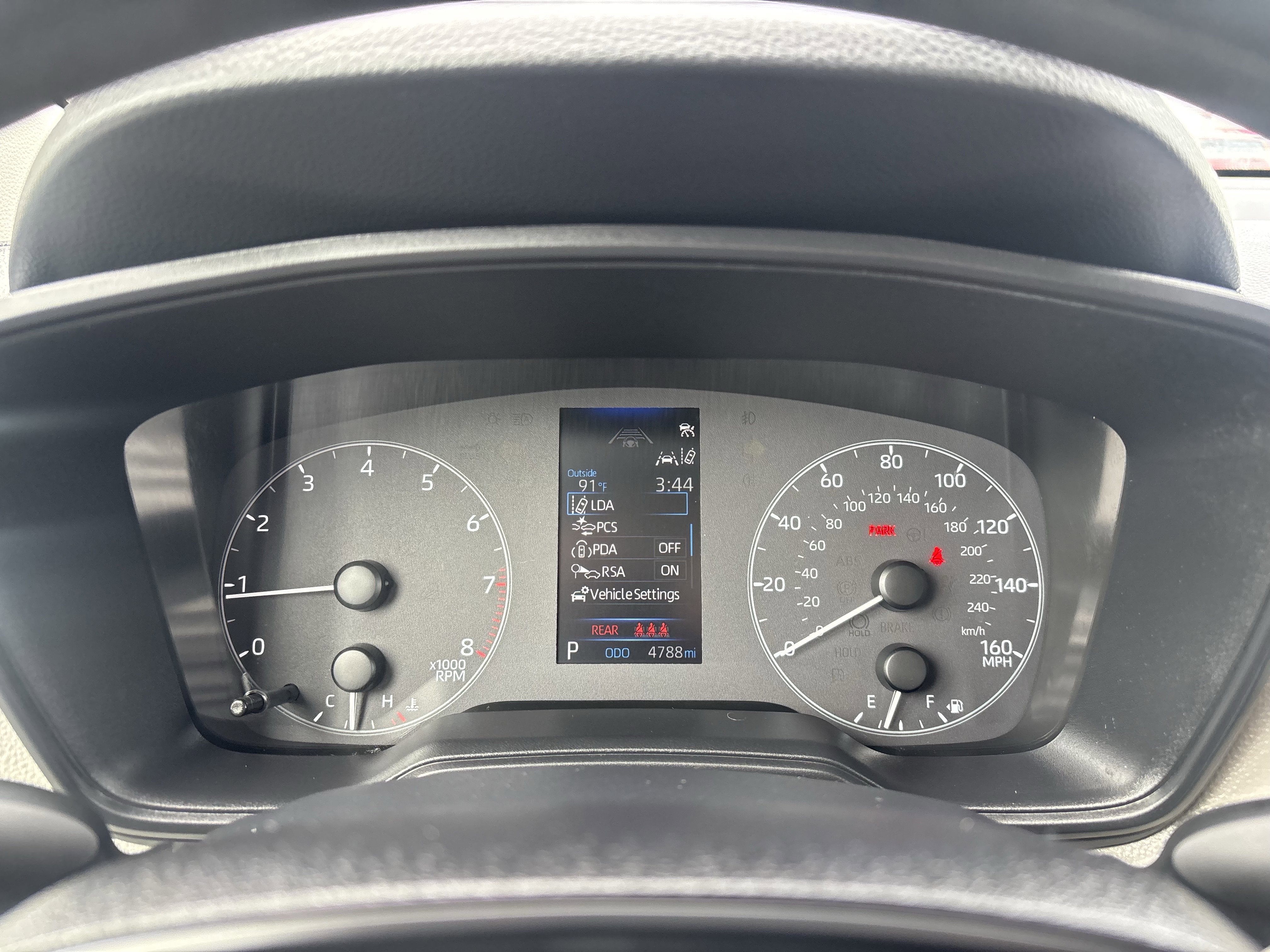 Used 2025 Toyota Corolla Cross L FWD image 30