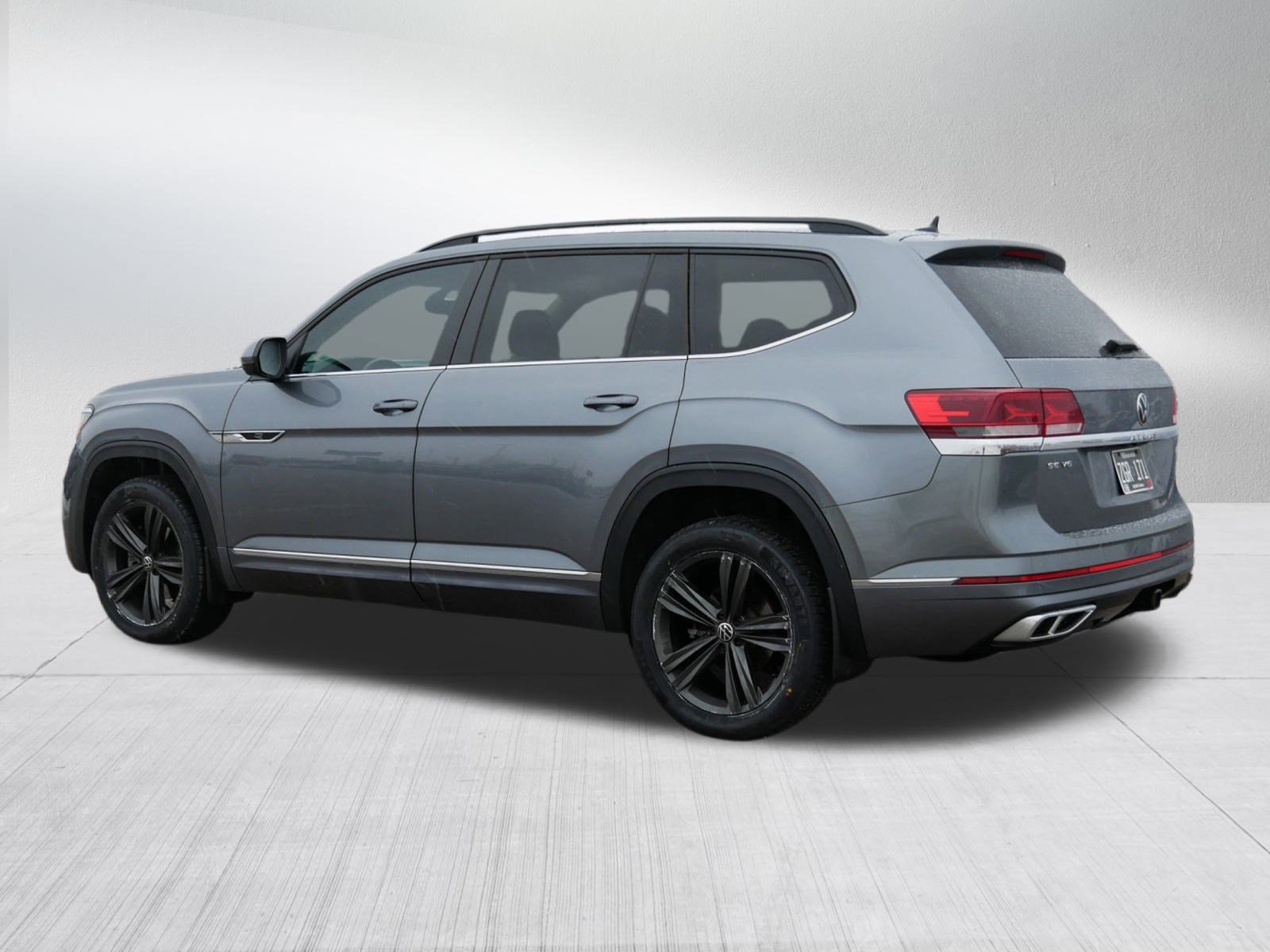 Used 2021 Volkswagen Atlas SE image 5
