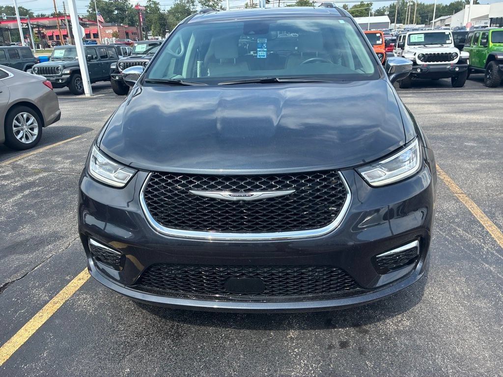 Used 2021 Chrysler Pacifica Limited w/ Premium & Safety Sphere Group AWD/4WD video 2
