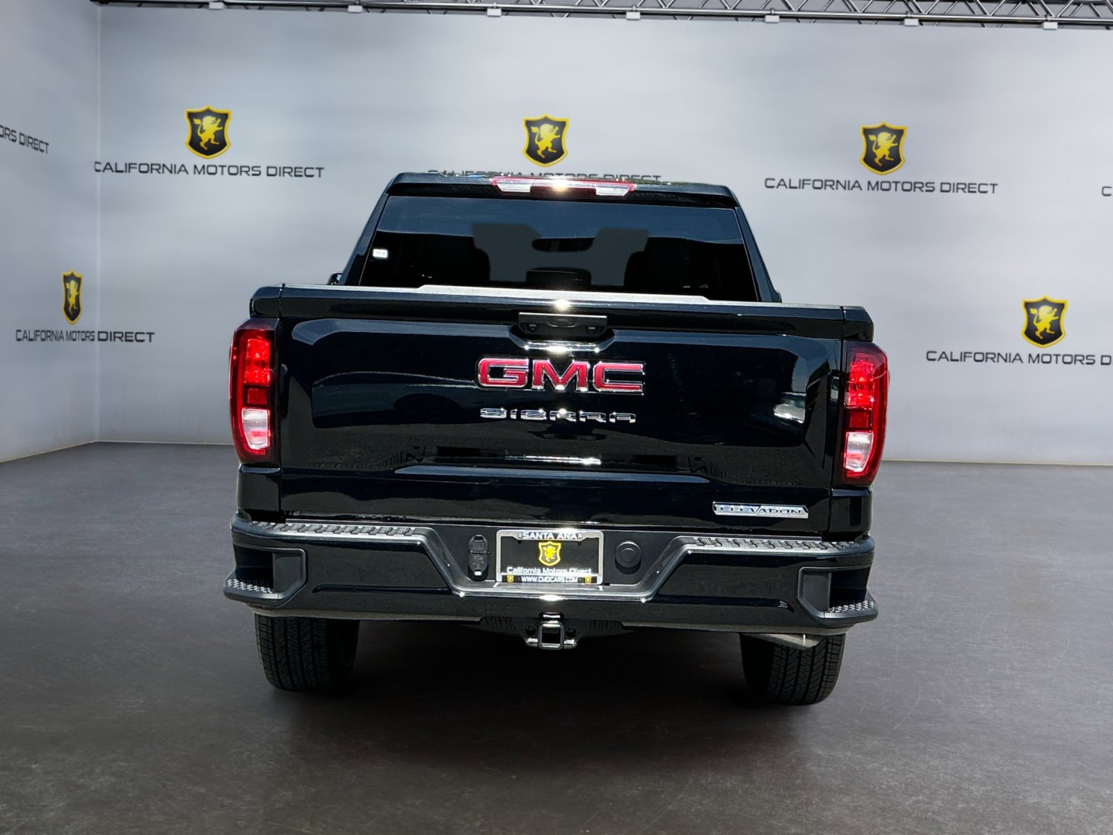 Used 2025 GMC Sierra 1500 Elevation image 6