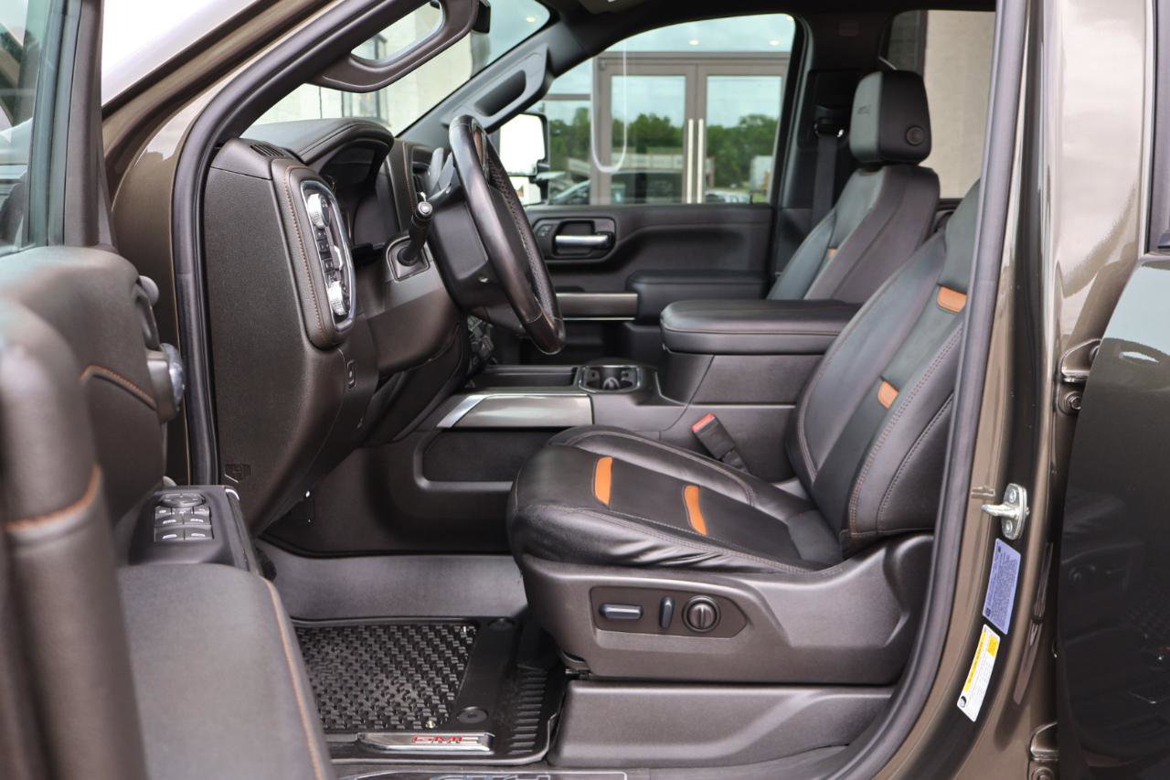 Used 2023 GMC Sierra 2500 AT4 image 9