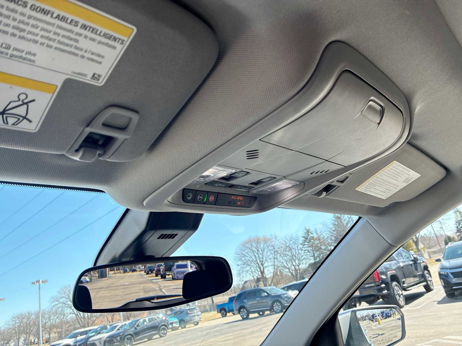 Used 2022 Chevrolet Equinox LT image 35