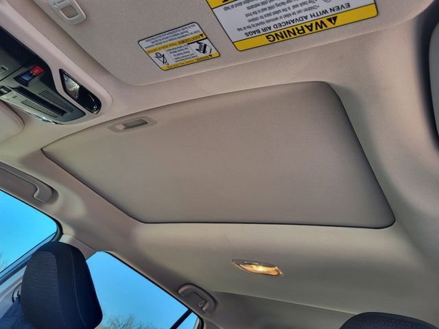 Used 2020 Subaru Outback Premium image 29