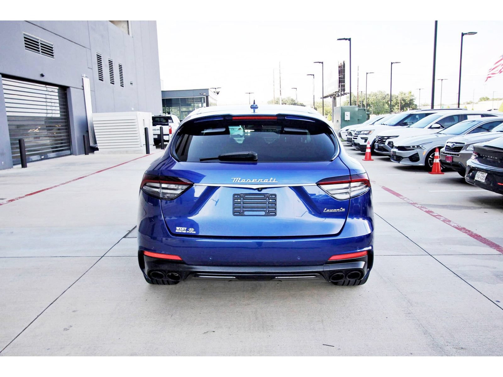 Used 2022 Maserati Levante Modena S AWD/4WD image 7
