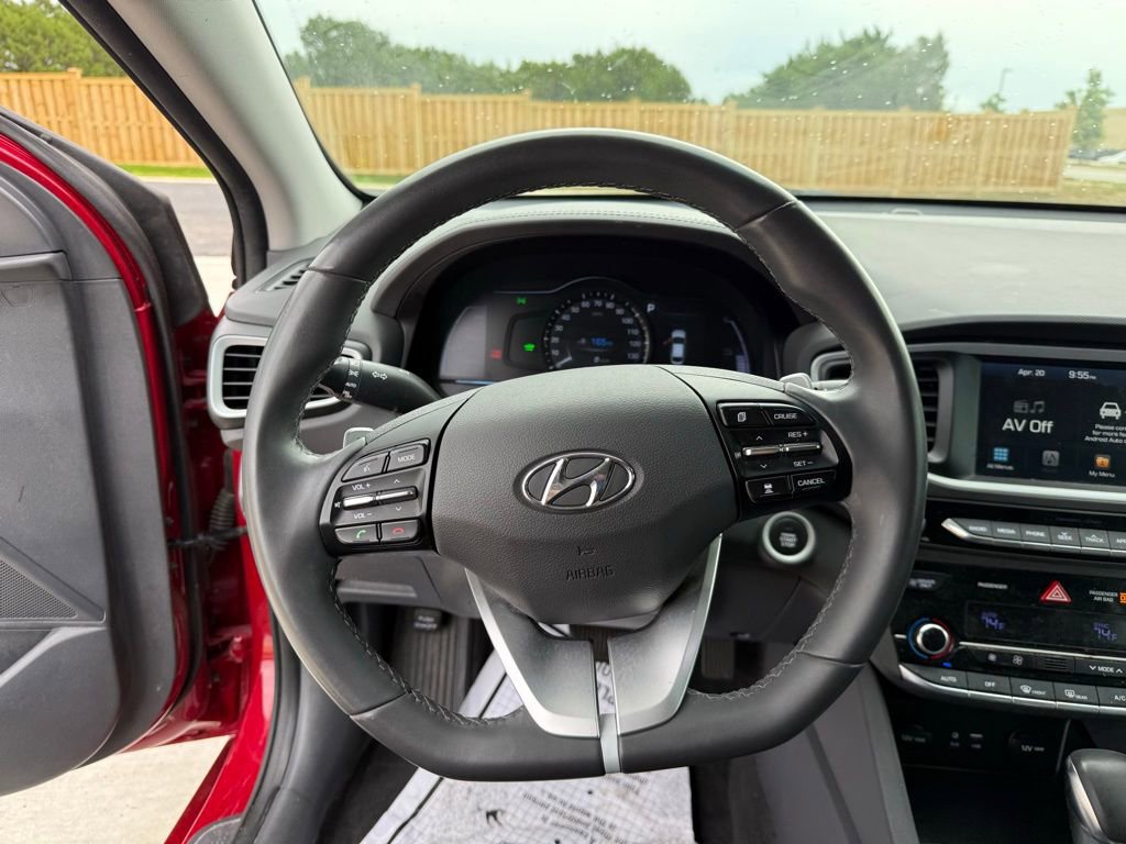 Used 2019 Hyundai Ioniq Limited image 16