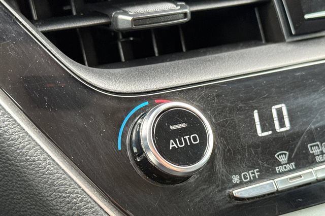 Used 2024 Toyota Corolla LE FWD image 29