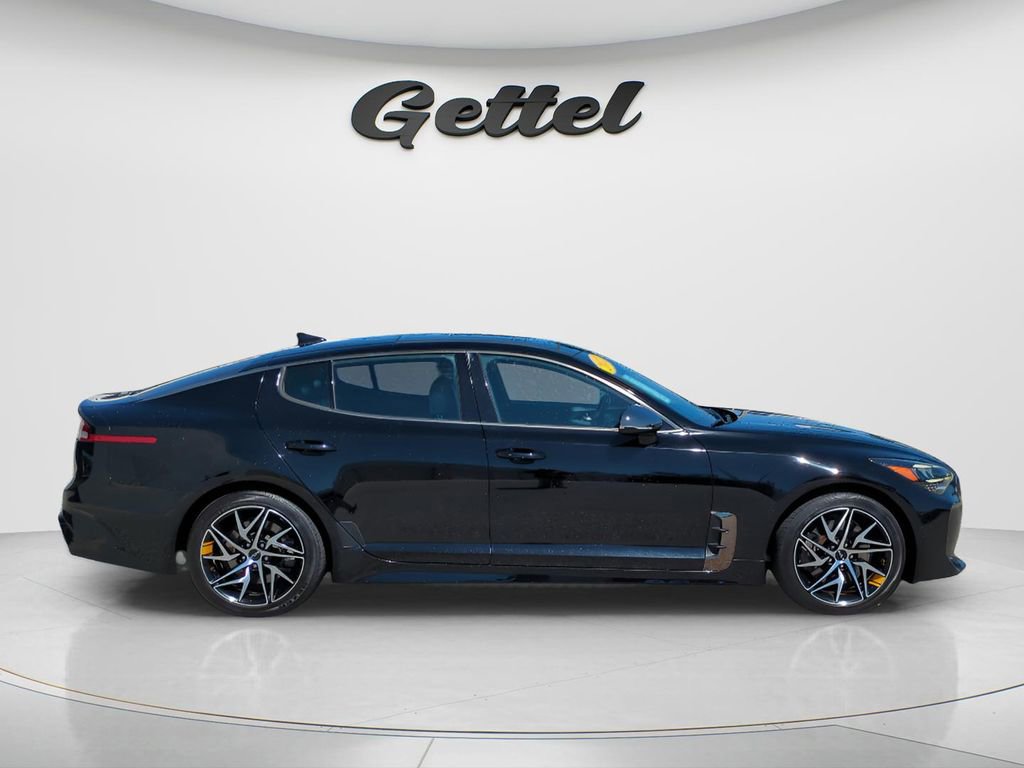 Used 2022 Kia Stinger GT-Line w/ Sun & Sound Package image 3