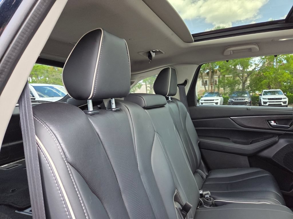 Used 2023 Acura MDX w/ Advance Package AWD/4WD image 19