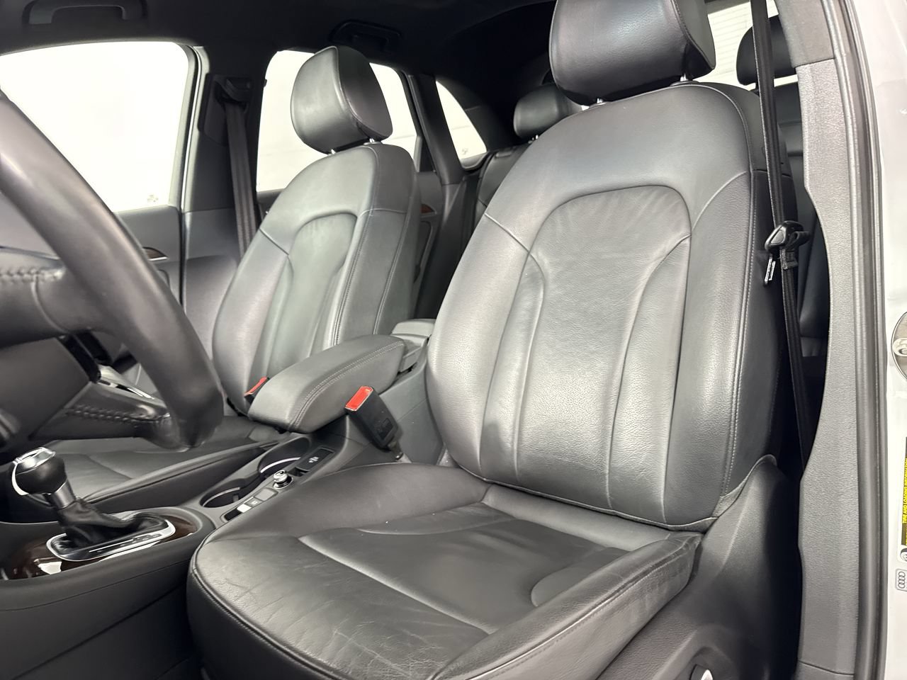 Used 2018 Audi Q3 2.0T Premium Plus AWD/4WD image 25