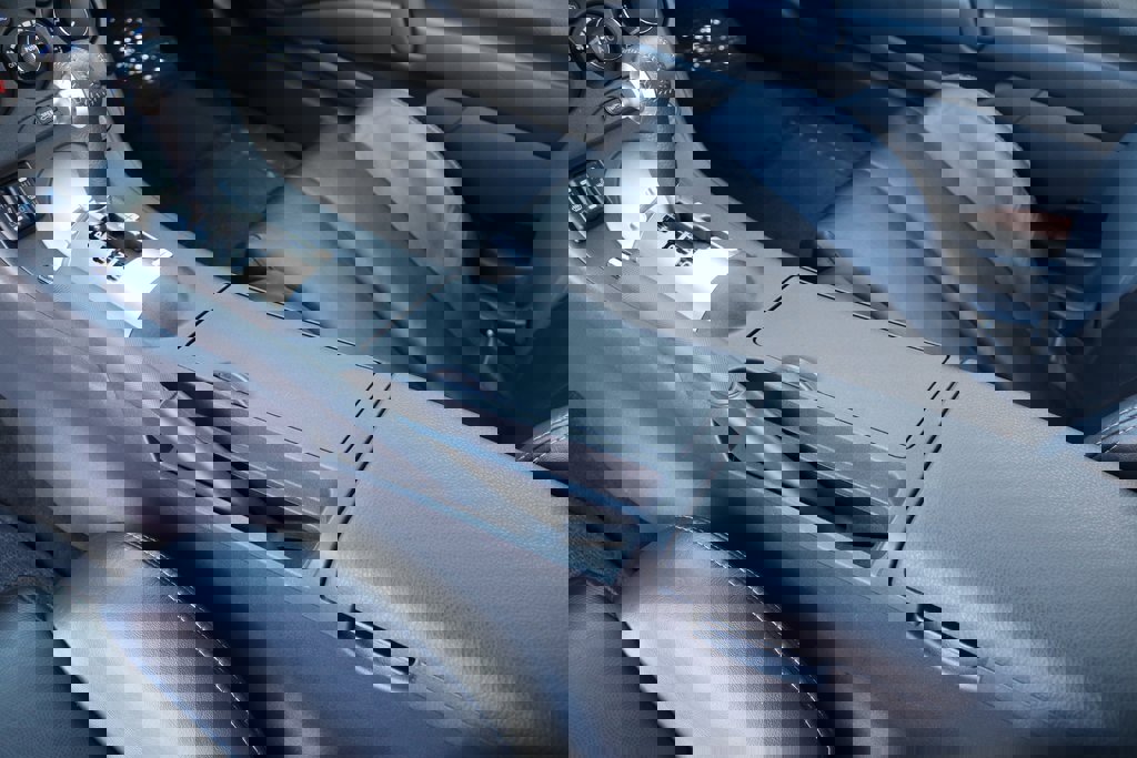 Used 2012 Mitsubishi Eclipse GT image 16