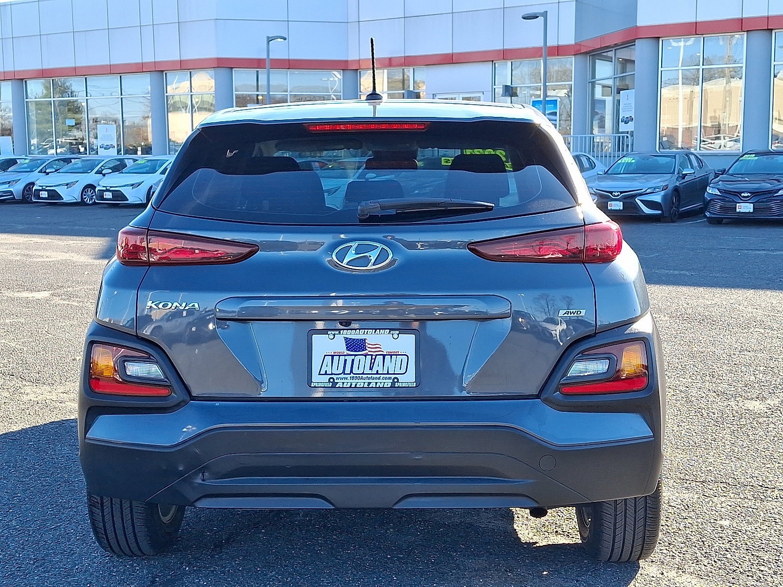 Used 2021 Hyundai Kona SE image 6